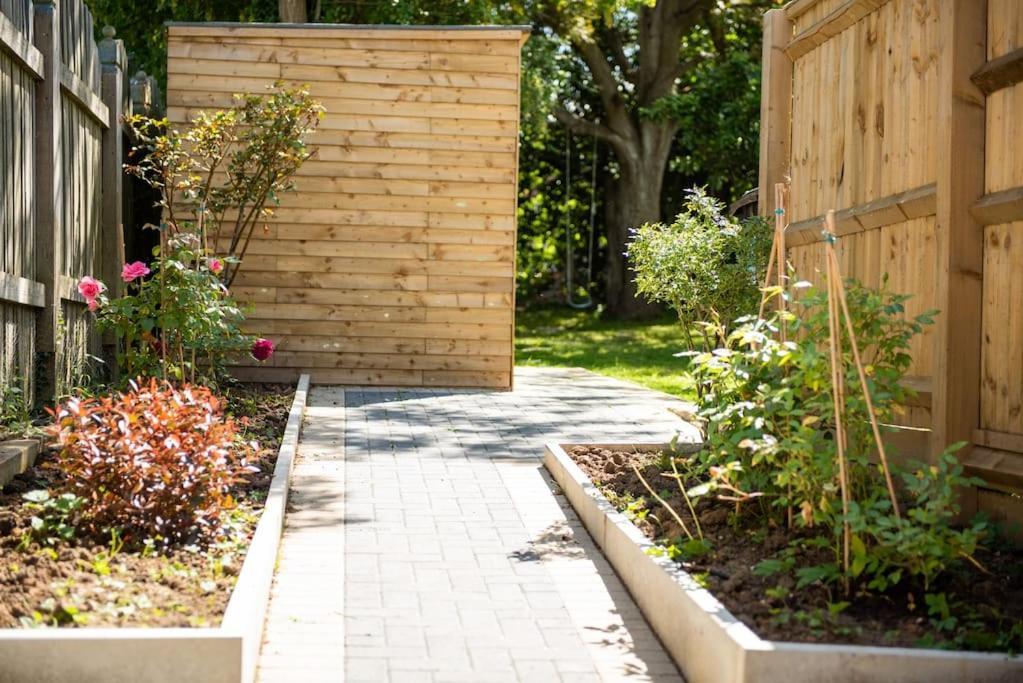 קידלינגטון Walnut Luxurious 2-Bedroom With Ensuite - Parking, Netflix, Wifi - Close To Oxford, Bicester & Blenheim Palace מראה חיצוני תמונה